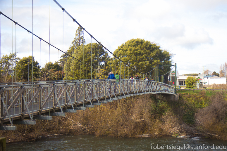 bridge resonance